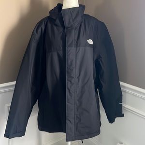 Like Mens Black, North Face Fleece Jacket.